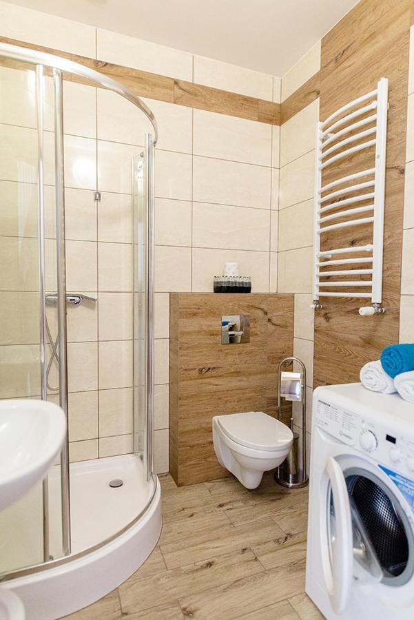 Apartament Manhattan Mielec Bagian luar foto