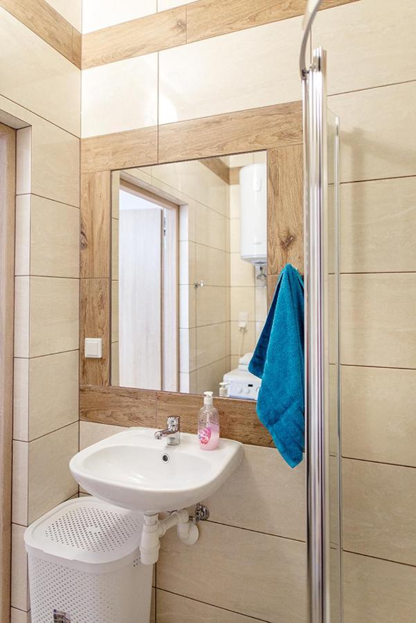 Apartament Manhattan Mielec Bagian luar foto
